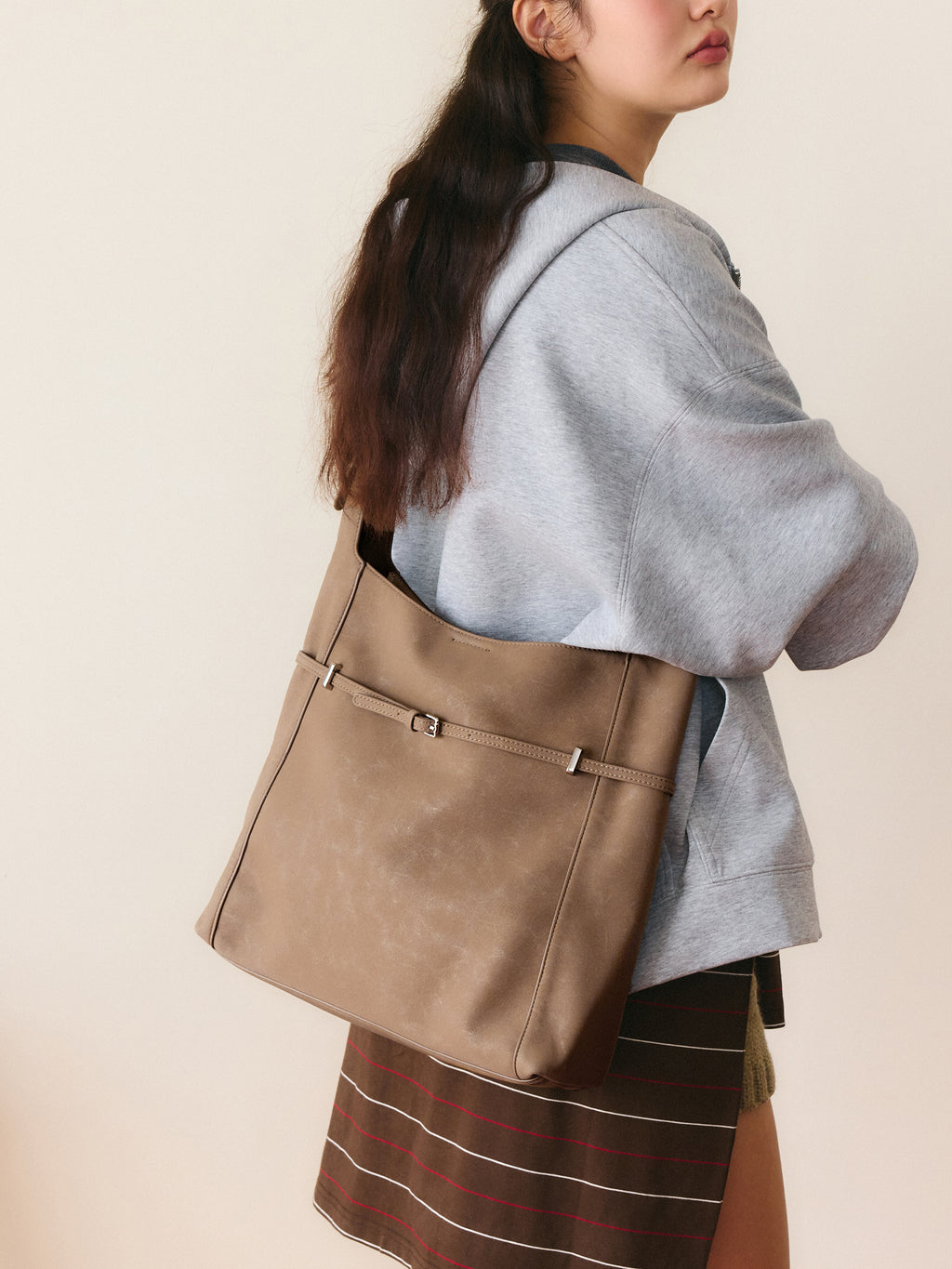 Large Capacity Commuter Tote Bag