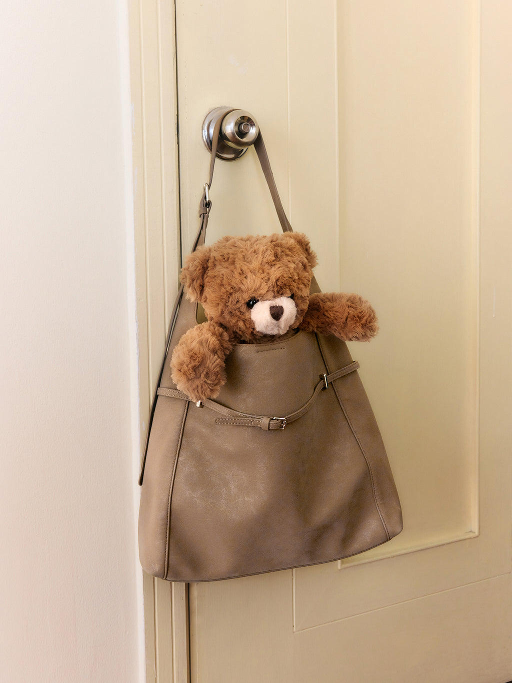 Large Capacity Commuter Tote Bag